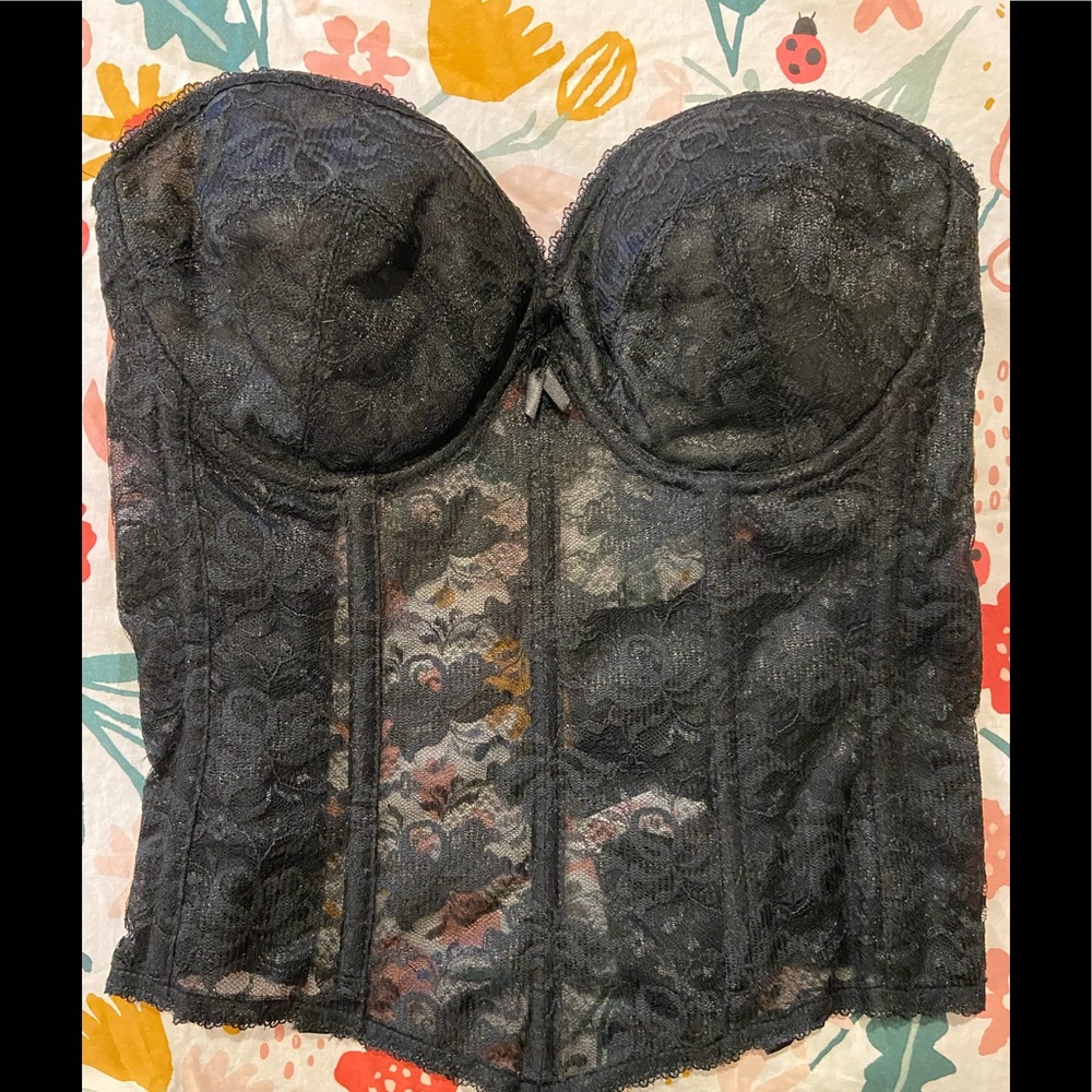 Black lace corset